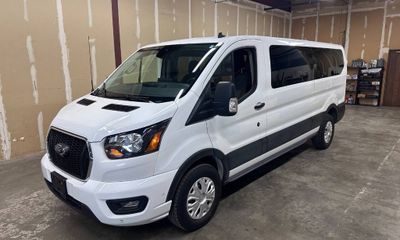 2023 Ford Transit 350 XLT LOW