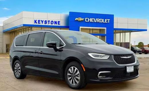 2024 Chrysler Pacifica Select