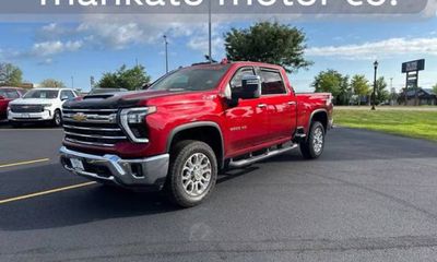 2025 Chevrolet Silverado HD LTZ
