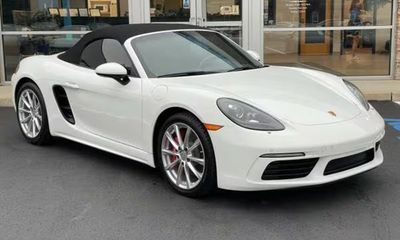 2024 Porsche 718 Boxster S