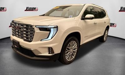 2025 GMC Acadia Denali