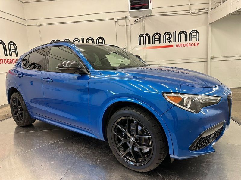 2021 Alfa Romeo Stelvio — a typically priced live listing