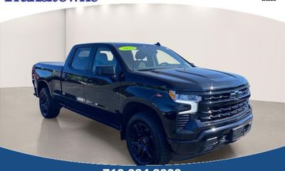2022 Chevrolet Silverado RST