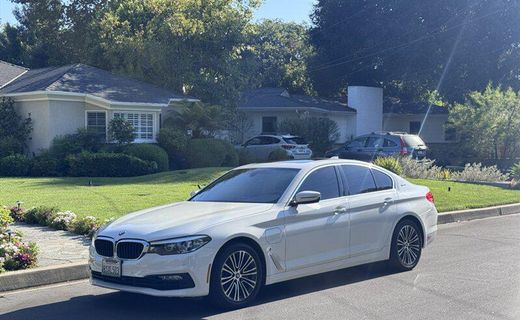 2018 BMW 530e