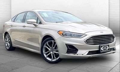 2019 Ford Fusion SEL