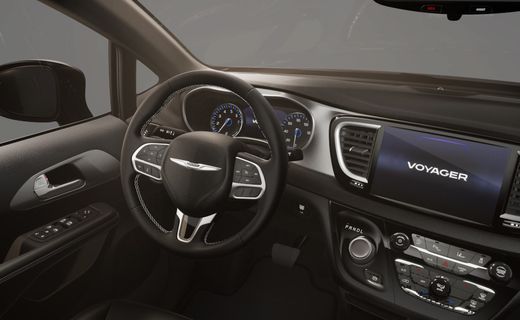 2026 Chrysler Voyager LX