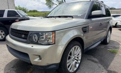 2011 Land Rover Range Sport LUX