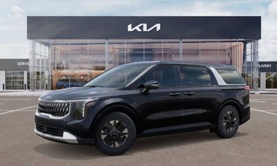 2026 Kia Carnival LXS