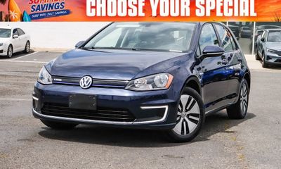 2016 Volkswagen E-Golf SE
