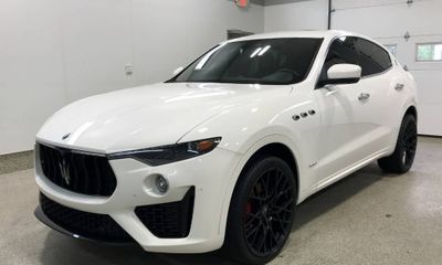 2020 Maserati Levante Sport
