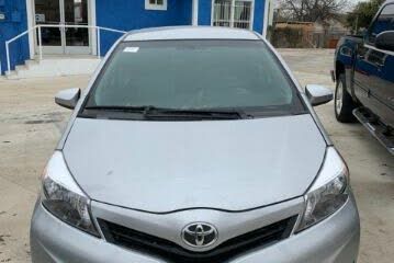 2014 Toyota Yaris LE