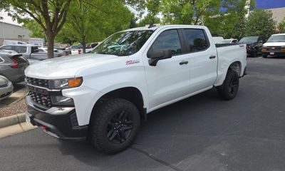 2021 Chevrolet Silverado Trail Boss Custom