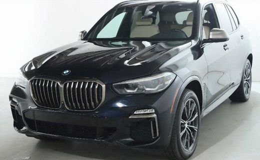 2021 BMW X5 M50I