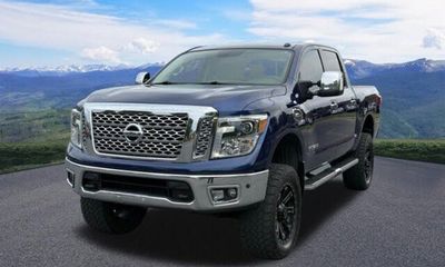 2017 Nissan Titan SV