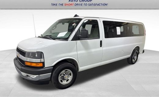 2025 Chevrolet Express LT EXT