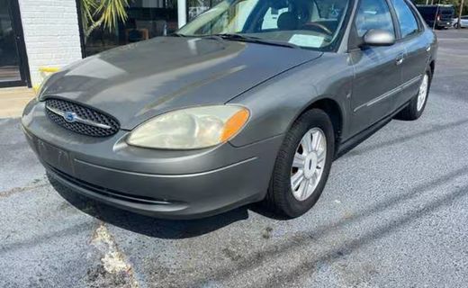2003 Ford Taurus SE