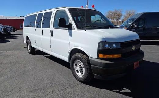 2018 Chevrolet Express LS EXT