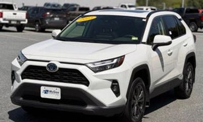 2023 Toyota RAV4 XLE