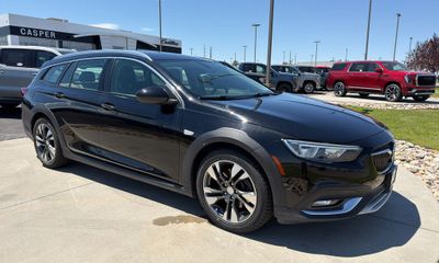 2018 Buick Regal Tourx Preferred