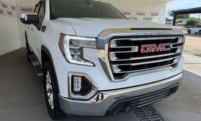 2022 GMC Sierra Limited SLT