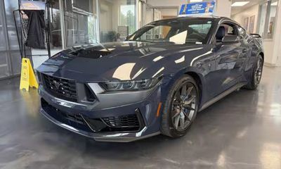 2026 Ford Mustang Dark Horse