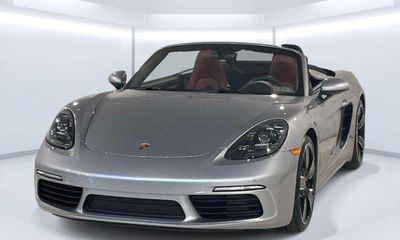 2025 Porsche 718 Boxster S