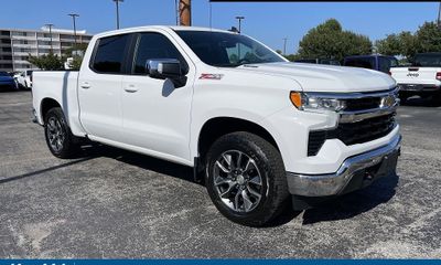 2025 Chevrolet Silverado LT