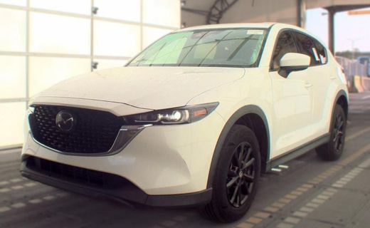 2022 Mazda CX-5 Premium Package