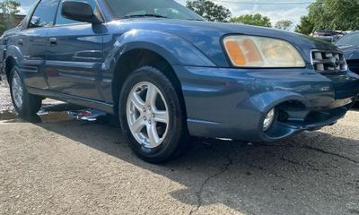 2005 Subaru Baja S