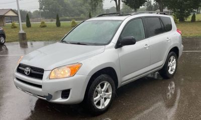 2011 Toyota RAV4 Standard
