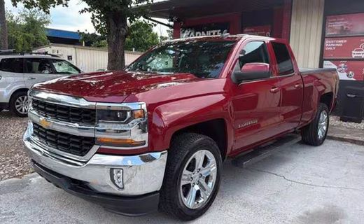 2018 Chevrolet Silverado LT