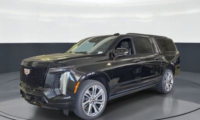 2026 Cadillac Escalade ESV PKG