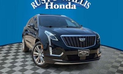 2023 Cadillac XT5 Premium Luxury