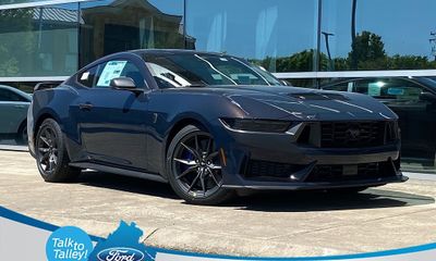 2026 Ford Mustang Dark Horse