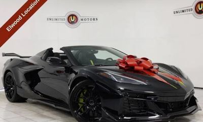 2023 Chevrolet Corvette Z06 Premium 3LZ