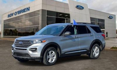 2023 Ford Explorer XLT