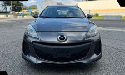 2013 Mazda MAZDA3 Touring GS