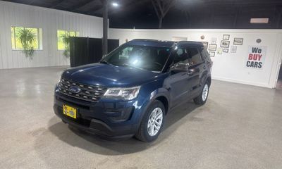 2016 Ford Explorer Base