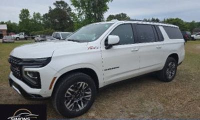 2025 Chevrolet Suburban Z71
