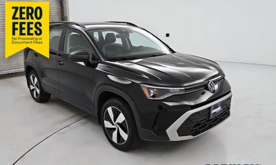2025 Volkswagen Taos 4Motion S