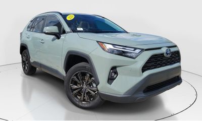 2023 Toyota RAV4 XLE Premium