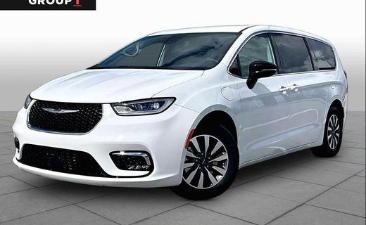 2024 Chrysler Pacifica Select