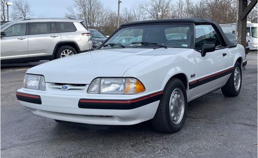 1988 Ford Mustang LX