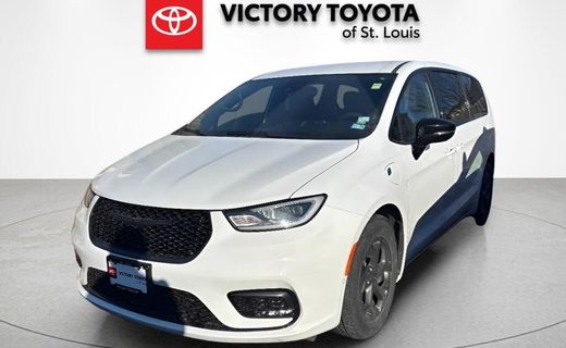 2024 Chrysler Pacifica Select