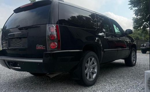 2012 GMC Yukon Denali
