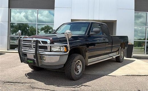 1999 Dodge Ram Laramie