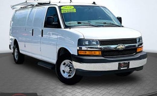 2025 Chevrolet Express 2500