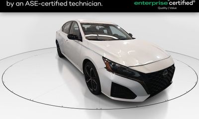 2024 Nissan Altima SR