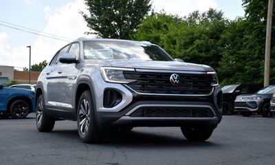 2026 Volkswagen Atlas Cross Sport 4Motion SE