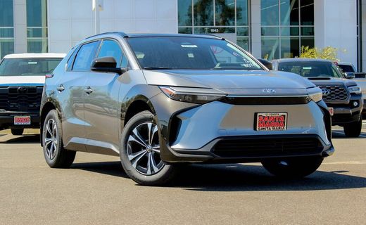 2023 Toyota BZ4X Limited